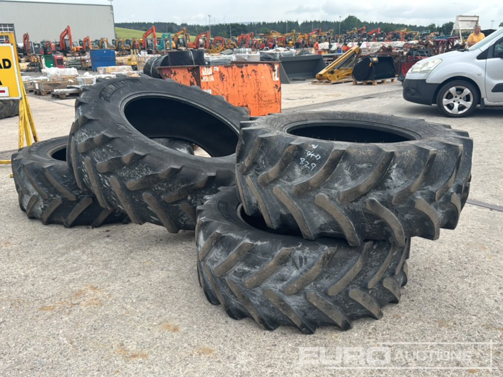 540/65R38 Michelin Tyres (2 of) & 480/65R28 Tyres (2 of) - إطارات: صورة 2 540/65R38 Michelin Tyres (2 of) & 480/65R28 Tyres (2 of) - إطارات: صورة 2