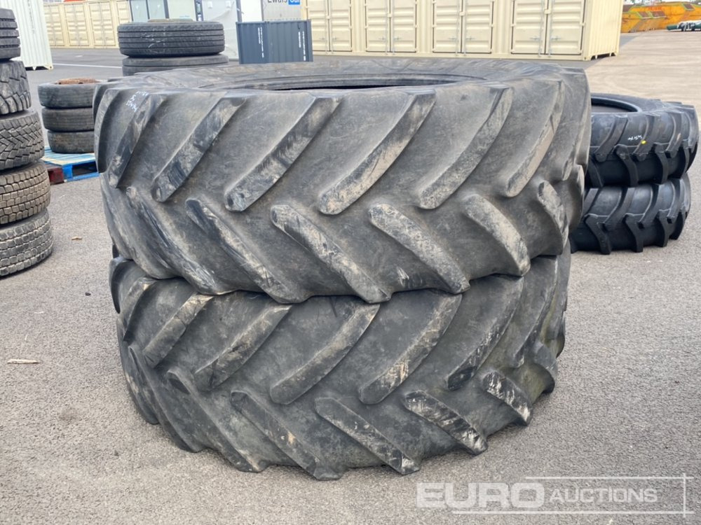 650/65R42 Michelin Tyres (2 of) - إطارات: صورة 1 650/65R42 Michelin Tyres (2 of) - إطارات: صورة 1