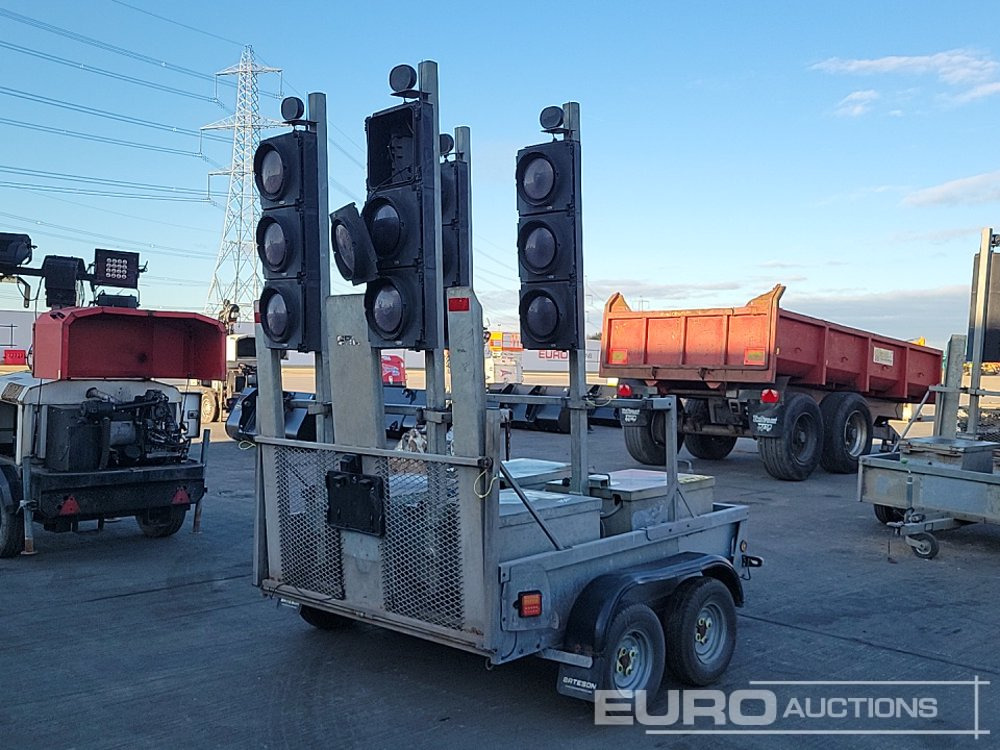 Bateson Twin Axle Trailer, Ramp, 4 Way Traffic Light System - مقطورة لنقل المعدات: صورة 5 Bateson Twin Axle Trailer, Ramp, 4 Way Traffic Light System - مقطورة لنقل المعدات: صورة 5