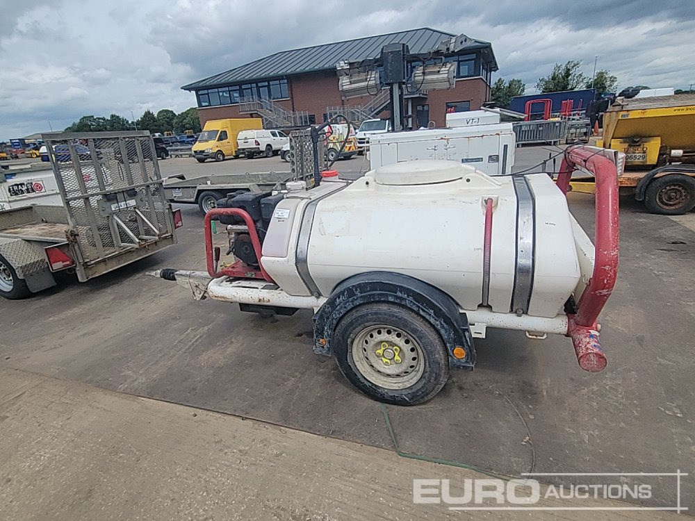 Brendon Bowsers Single Axle Plastic Water Bowser, Yanmar Pressure Washer - ماكينة غسيل ضغط عالي: صورة 2 Brendon Bowsers Single Axle Plastic Water Bowser, Yanmar Pressure Washer - ماكينة غسيل ضغط عالي: صورة 2