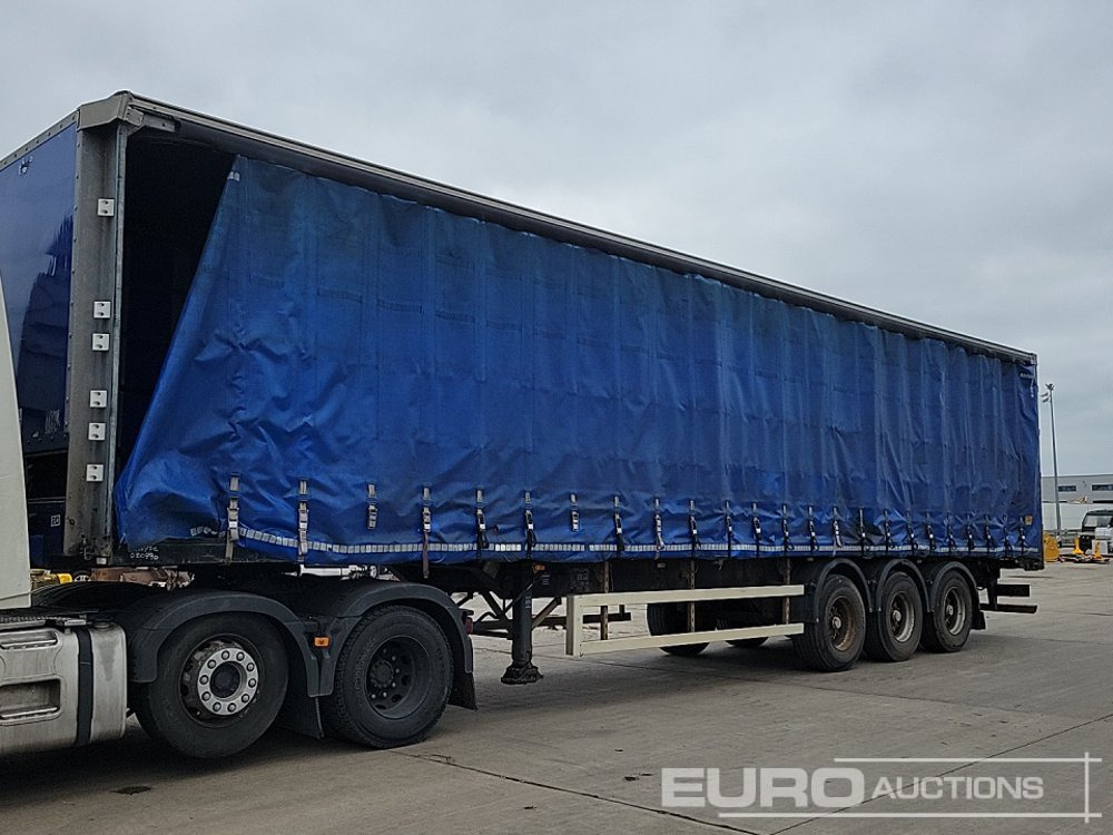 Cartwright Tri Axle Curtainsider Trailer - نصف مقطورة بستائر جانبية: صورة 1 Cartwright Tri Axle Curtainsider Trailer - نصف مقطورة بستائر جانبية: صورة 1