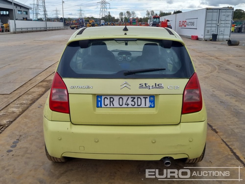 Citroen C2 - سيارة: صورة 4 Citroen C2 - سيارة: صورة 4