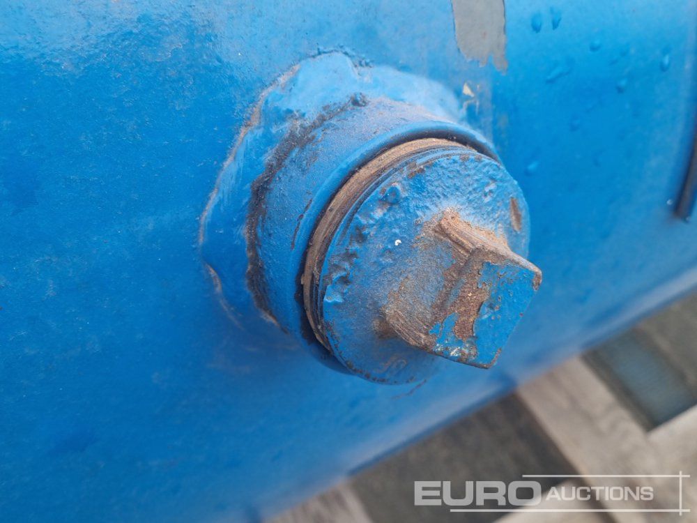 معدات الانشاءات Compressor Tank: صورة 12 معدات الانشاءات Compressor Tank: صورة 12