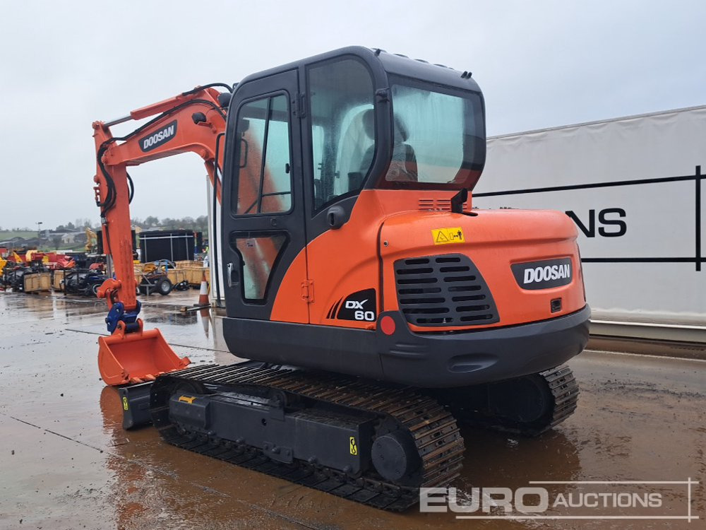 Doosan DX60 - حفار صغير: صورة 3 Doosan DX60 - حفار صغير: صورة 3