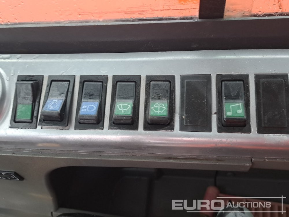 حفار صغير Doosan DX60: صورة 37 حفار صغير Doosan DX60: صورة 37