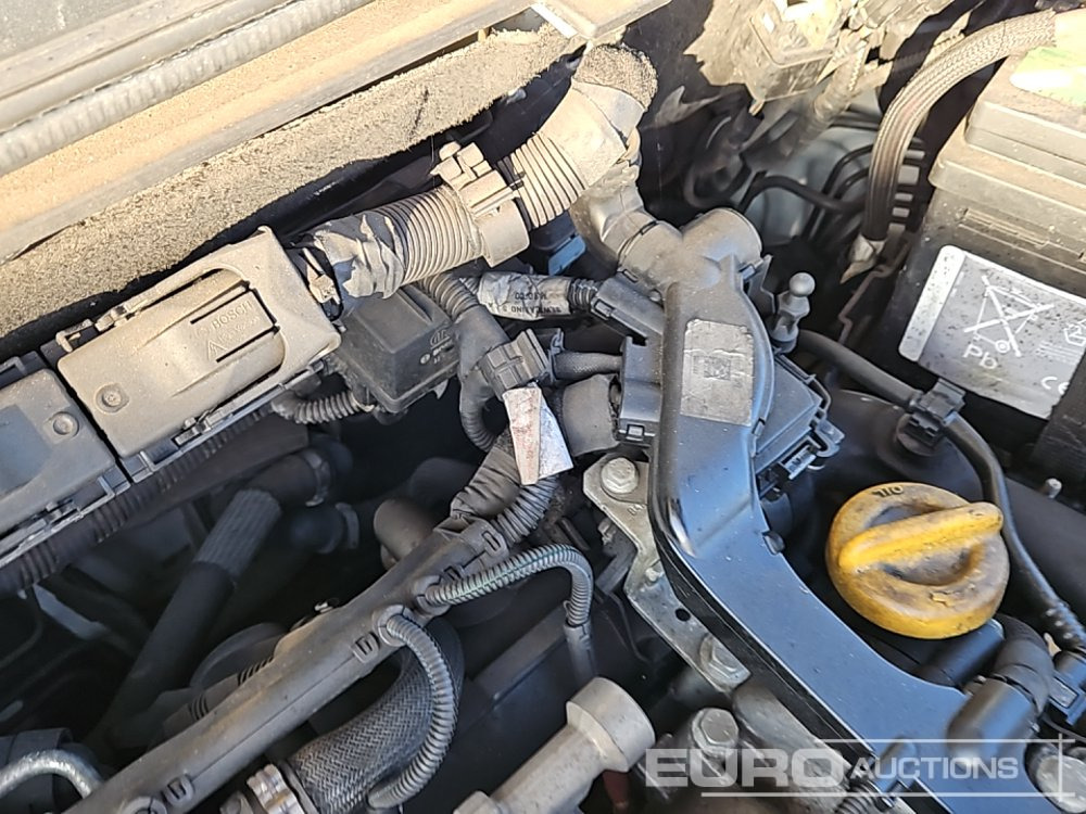 شاحنة توصيل مفتوحة Fiat Doblo: صورة 34