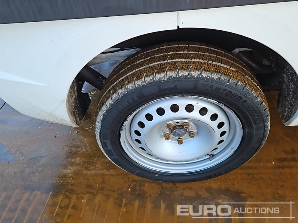 شاحنة توصيل مفتوحة Fiat Doblo: صورة 11