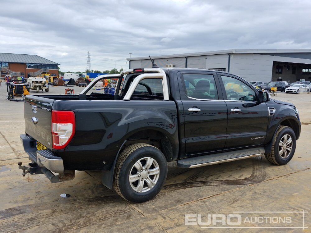 Ford Ranger - شاحنة البيك أب: صورة 5 Ford Ranger - شاحنة البيك أب: صورة 5