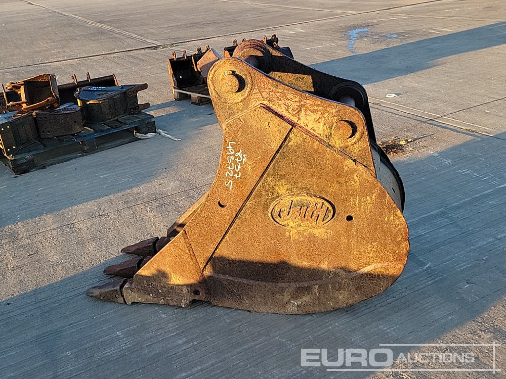 Geith 18" Digging Bucket 65mm Pin to suit 13 Ton Excavator - بكت: صورة 2 Geith 18" Digging Bucket 65mm Pin to suit 13 Ton Excavator - بكت: صورة 2