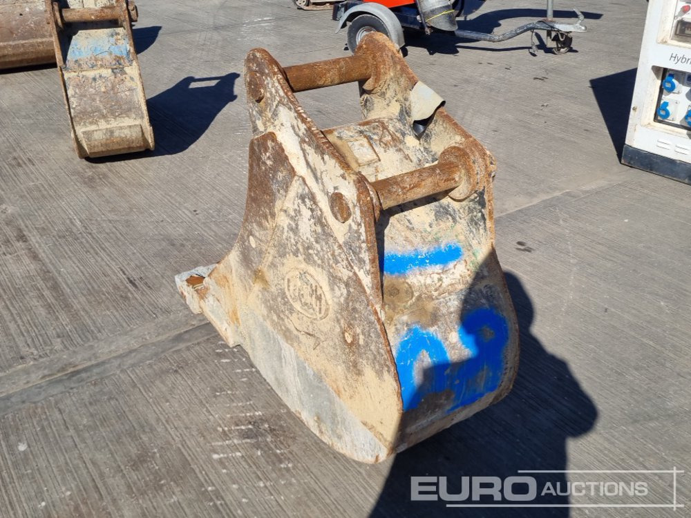 Geith 18" Digging Bucket 65mm Pin to suit 13 Ton Excavator - بكت: صورة 3 Geith 18" Digging Bucket 65mm Pin to suit 13 Ton Excavator - بكت: صورة 3