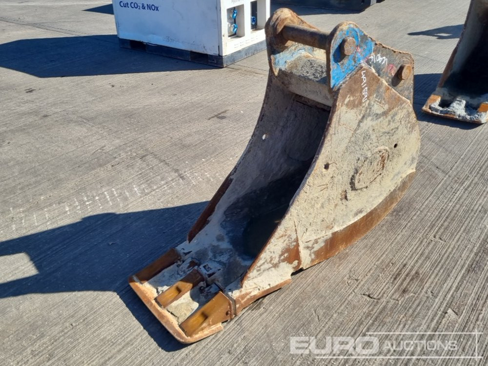 Geith 18" Digging Bucket 65mm Pin to suit 13 Ton Excavator - بكت: صورة 1 Geith 18" Digging Bucket 65mm Pin to suit 13 Ton Excavator - بكت: صورة 1