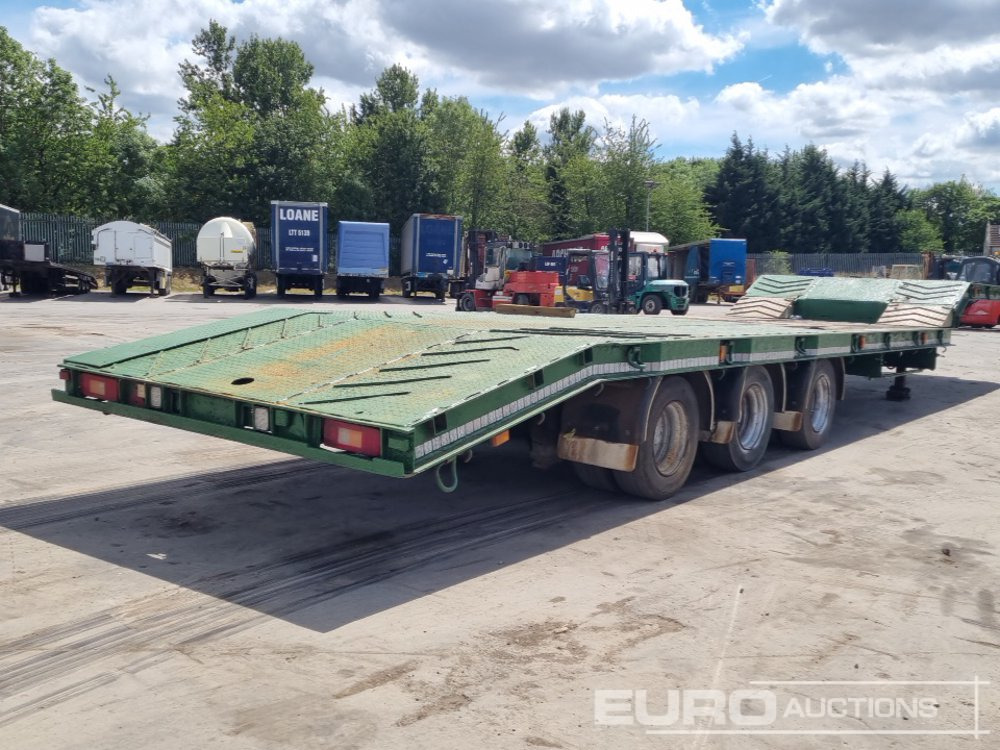 General Trailers Tri Axle Step Frame Low Loader Trailer - نصف مقطورة بلودر منخفض: صورة 5 General Trailers Tri Axle Step Frame Low Loader Trailer - نصف مقطورة بلودر منخفض: صورة 5