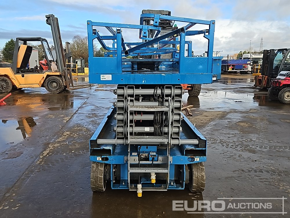 Genie GS3246 - منصة جومحمولةية: صورة 4 Genie GS3246 - منصة جومحمولةية: صورة 4