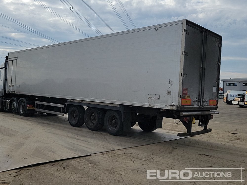 Gray Adams Tri Axle Refrigeration Trailer - نصف مقطورة للتبريد: صورة 3 Gray Adams Tri Axle Refrigeration Trailer - نصف مقطورة للتبريد: صورة 3
