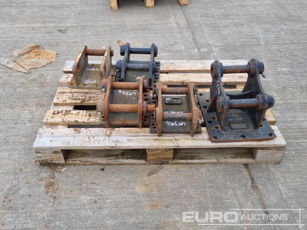 Headstock 40mm Pin to suit Mini Excavator (5 of) - مطرقة هيدروليكية: صورة 4 Headstock 40mm Pin to suit Mini Excavator (5 of) - مطرقة هيدروليكية: صورة 4