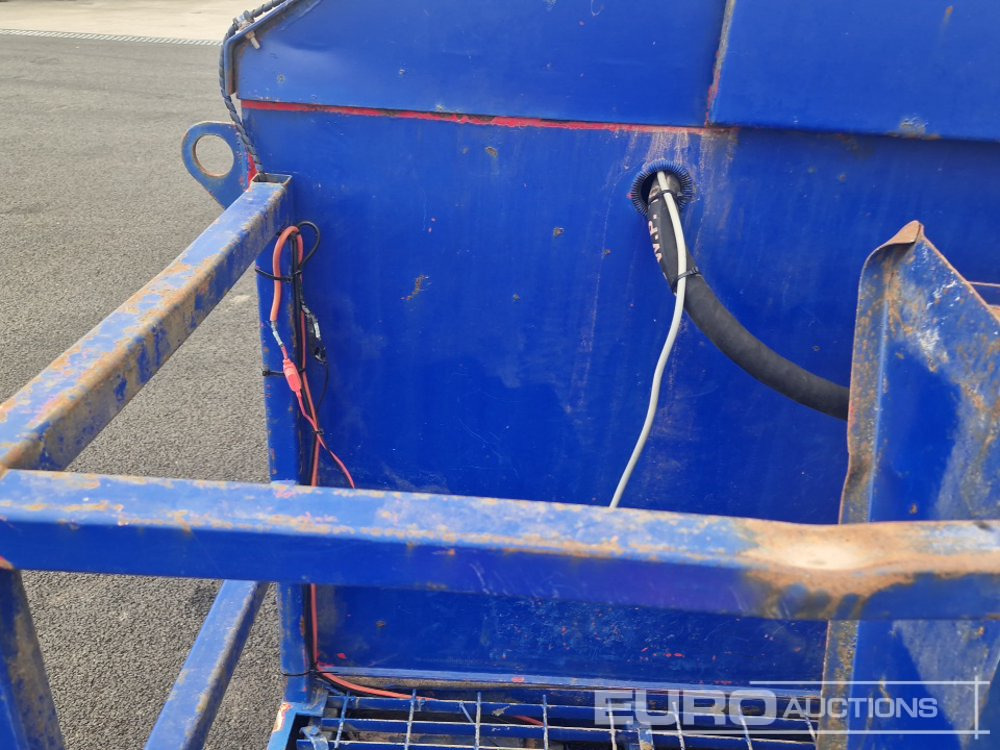 خزان تخزين Hodge Single Axle Fuel Bowser, 12 Voly Pump: صورة 21