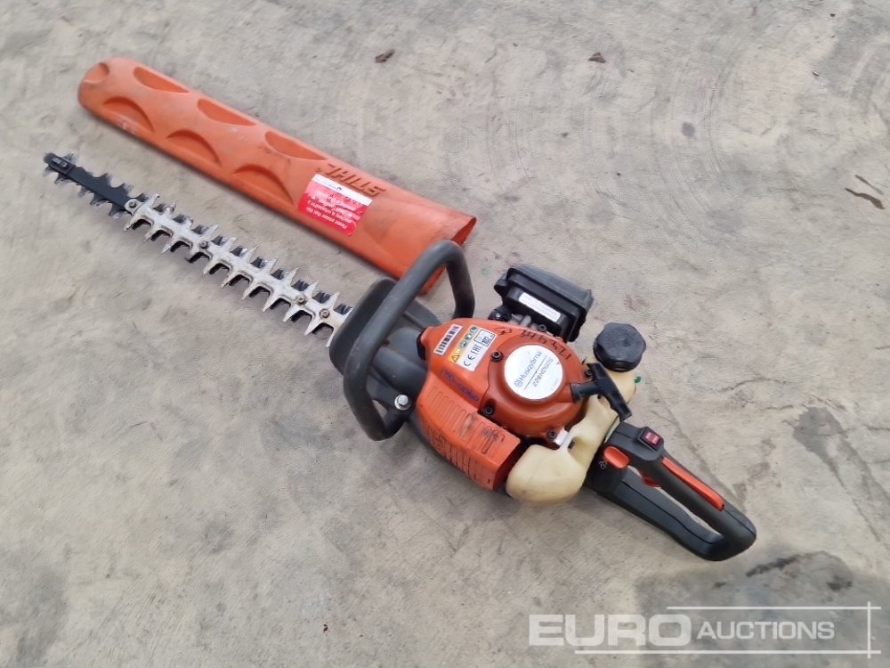 Husqvarna 226HD60S Petrol Hedge Trimmer - معدات الانشاءات: صورة 3 Husqvarna 226HD60S Petrol Hedge Trimmer - معدات الانشاءات: صورة 3
