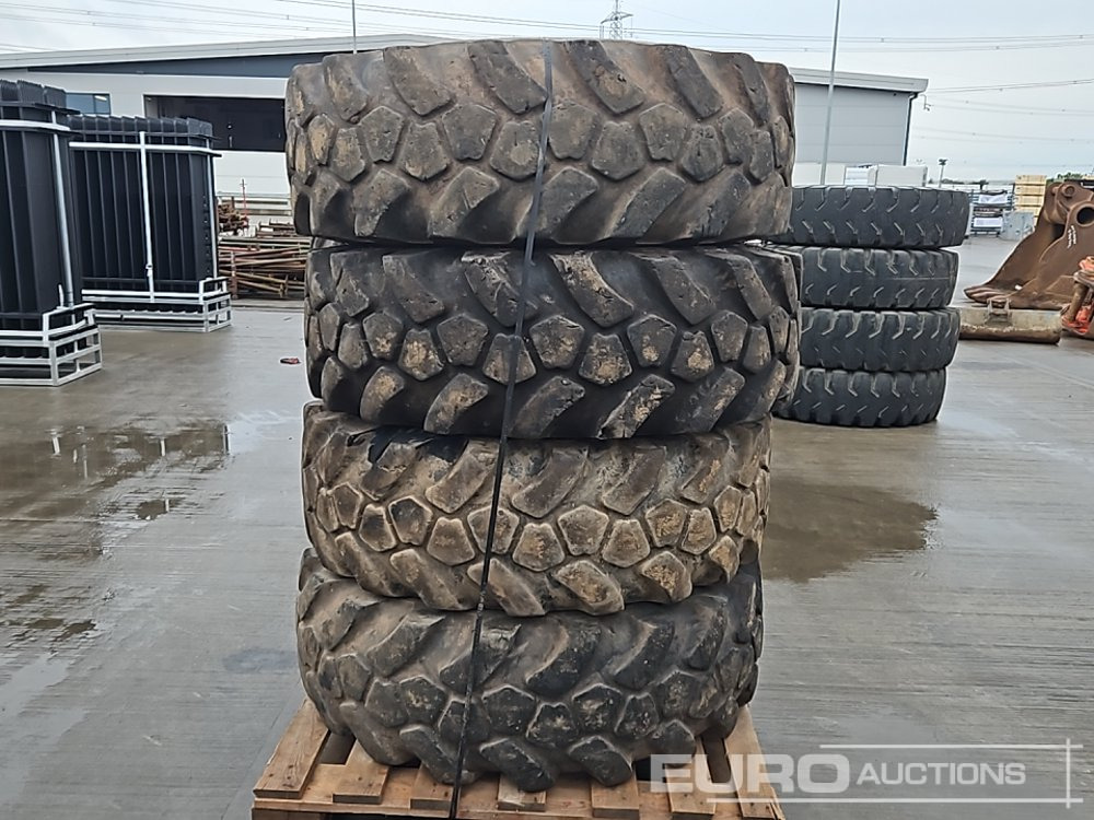 JCB 15.5-25 Tyre (4 of) - إطارات: صورة 3 JCB 15.5-25 Tyre (4 of) - إطارات: صورة 3