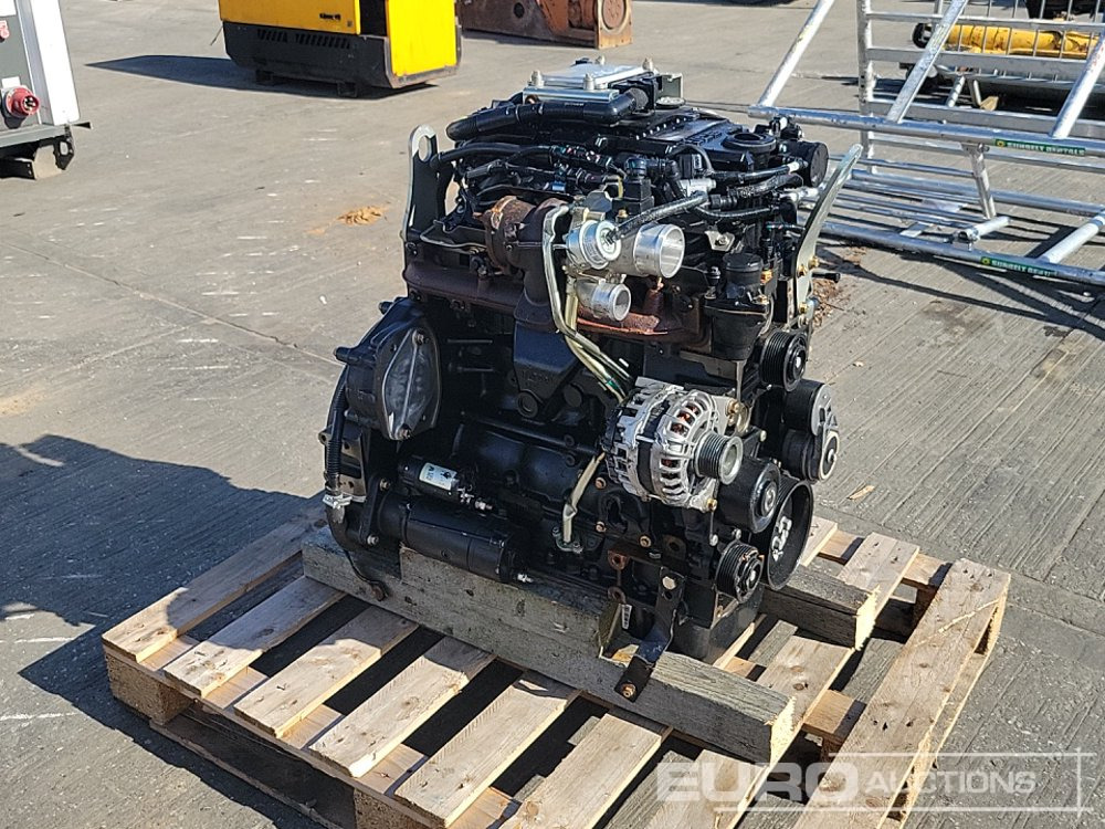 JCB 4 Cylinder Engine - محرك: صورة 5 JCB 4 Cylinder Engine - محرك: صورة 5