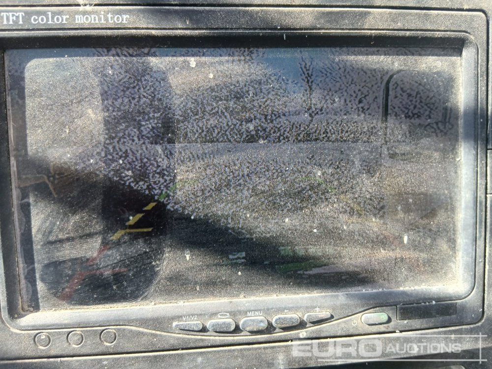 آلة رفع ونقل تلسكوبية JCB 540-170: صورة 9