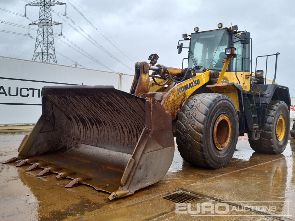 Komatsu WA470-6 - اللودر بعجل: صورة 1 Komatsu WA470-6 - اللودر بعجل: صورة 1