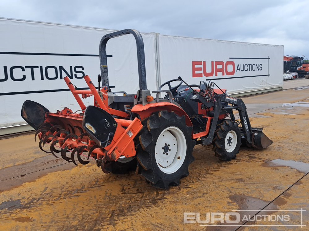 Kubota GB200 - جرار صغير: صورة 5 Kubota GB200 - جرار صغير: صورة 5