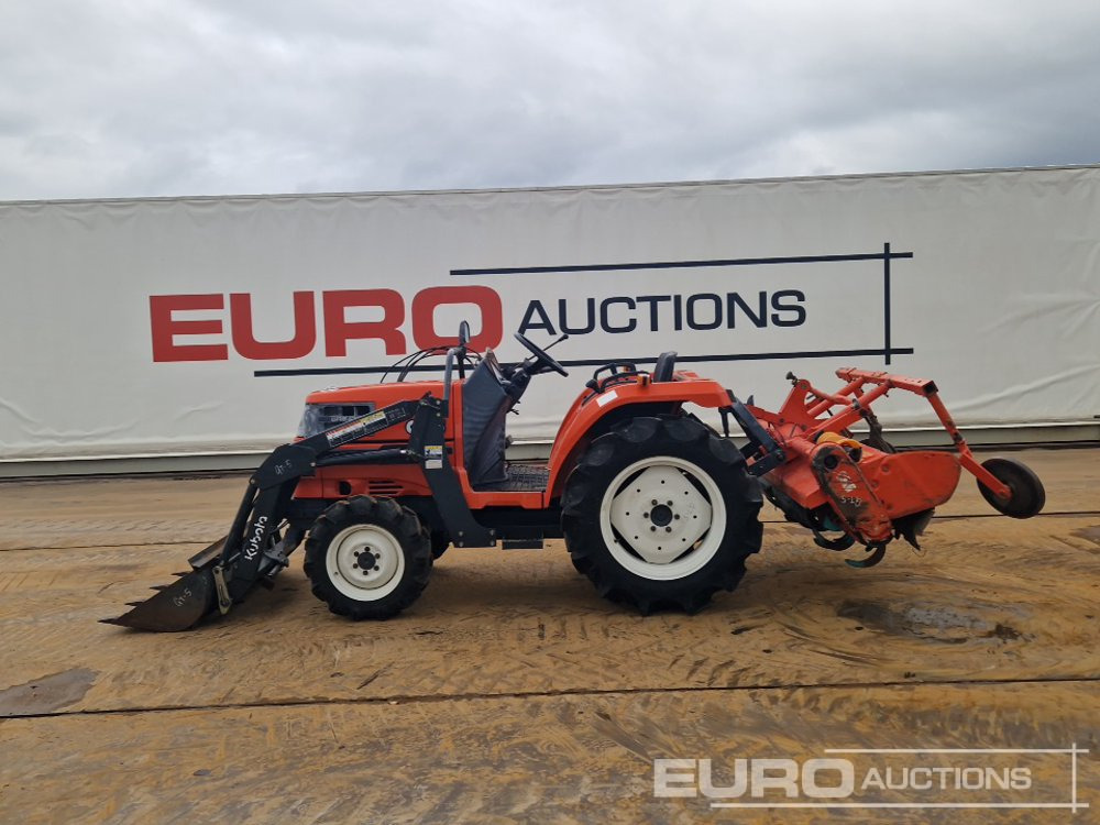 Kubota GT5 - جرار صغير: صورة 2 Kubota GT5 - جرار صغير: صورة 2