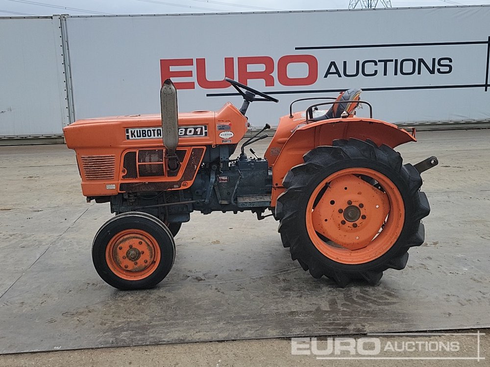 Kubota L1801 - جرار صغير: صورة 2 Kubota L1801 - جرار صغير: صورة 2