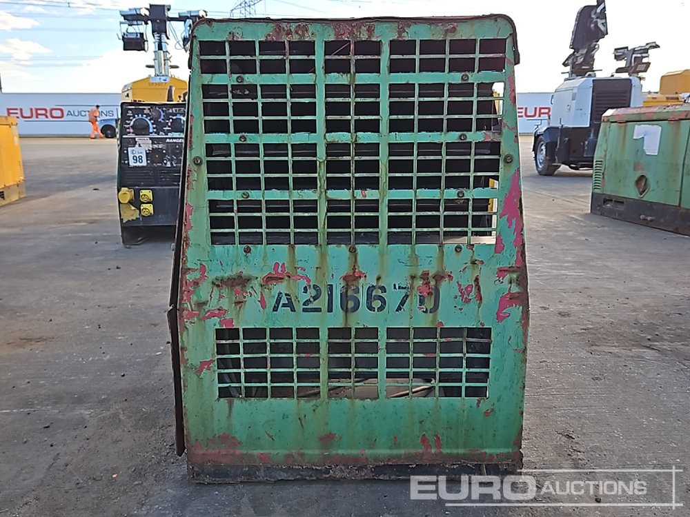 Lincoln Electric Ranger 300DLX - مجموعة المولد: صورة 4 Lincoln Electric Ranger 300DLX - مجموعة المولد: صورة 4