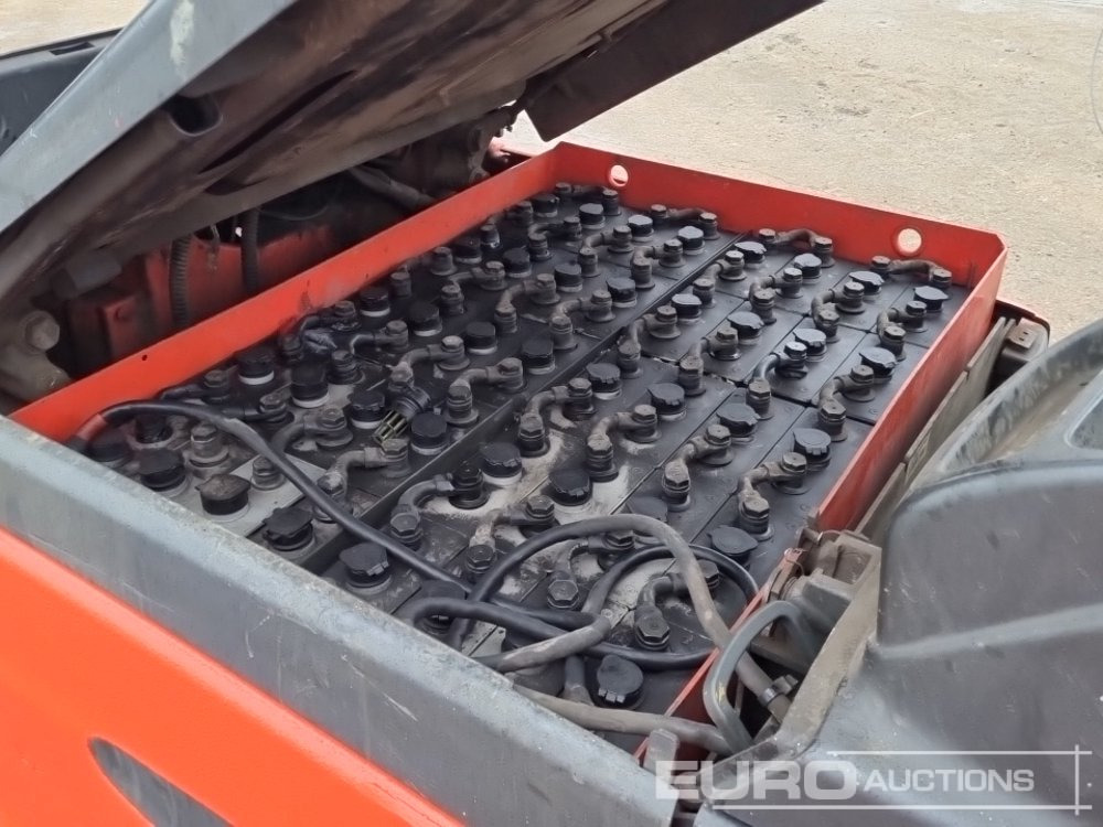 رافعة شوكية Linde E30-01: صورة 21 رافعة شوكية Linde E30-01: صورة 21