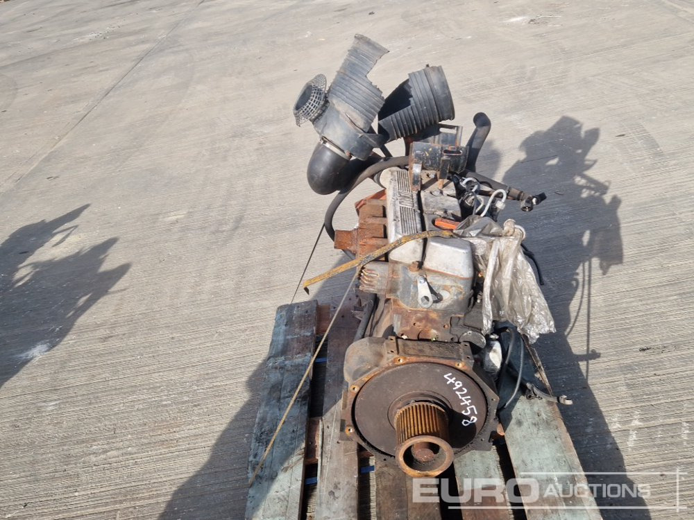 Lombardini 4 Cylinder Engine - محرك: صورة 4 Lombardini 4 Cylinder Engine - محرك: صورة 4