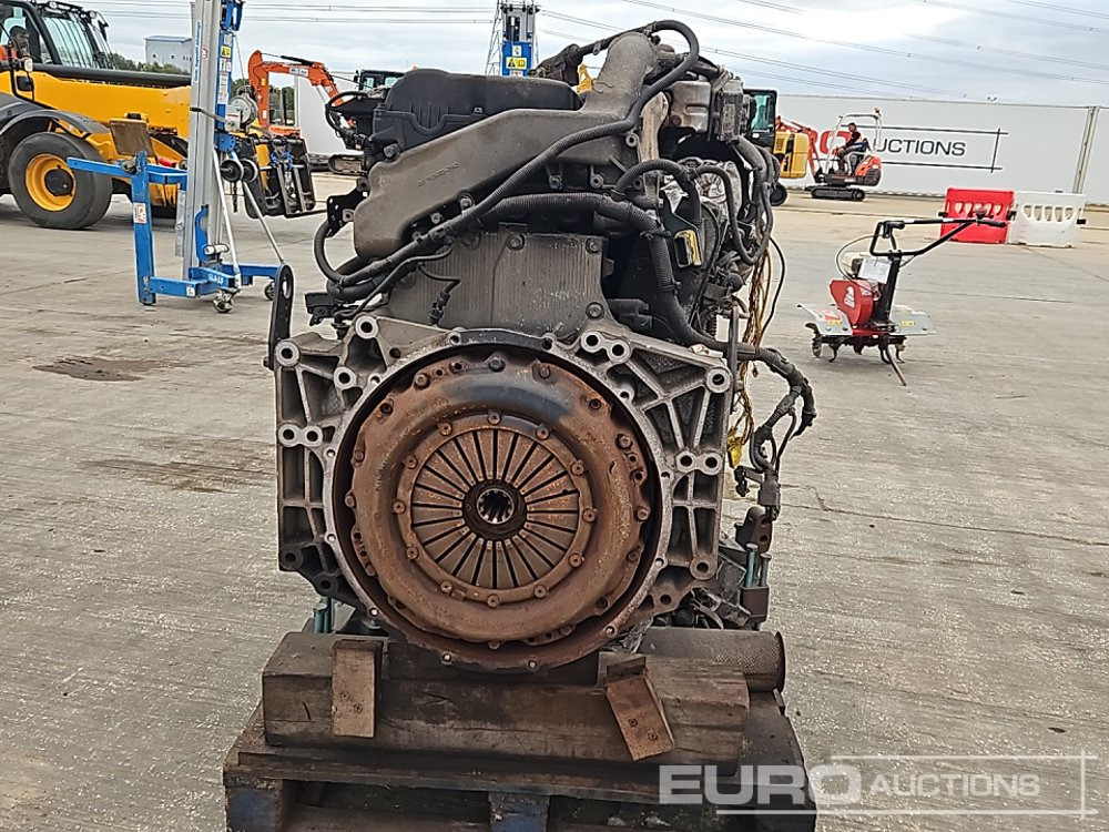 MAN 6 Cylinder Engine - محرك: صورة 4 MAN 6 Cylinder Engine - محرك: صورة 4