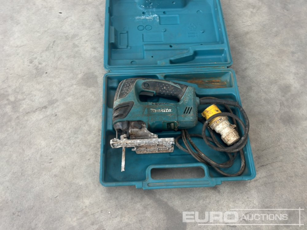 Makita 4350FCT - معدات الورشة: صورة 2 Makita 4350FCT - معدات الورشة: صورة 2