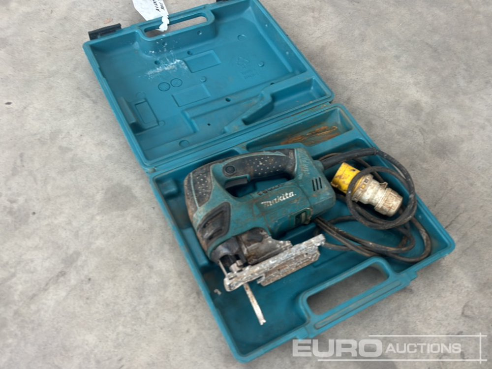 Makita 4350FCT - معدات الورشة: صورة 1 Makita 4350FCT - معدات الورشة: صورة 1