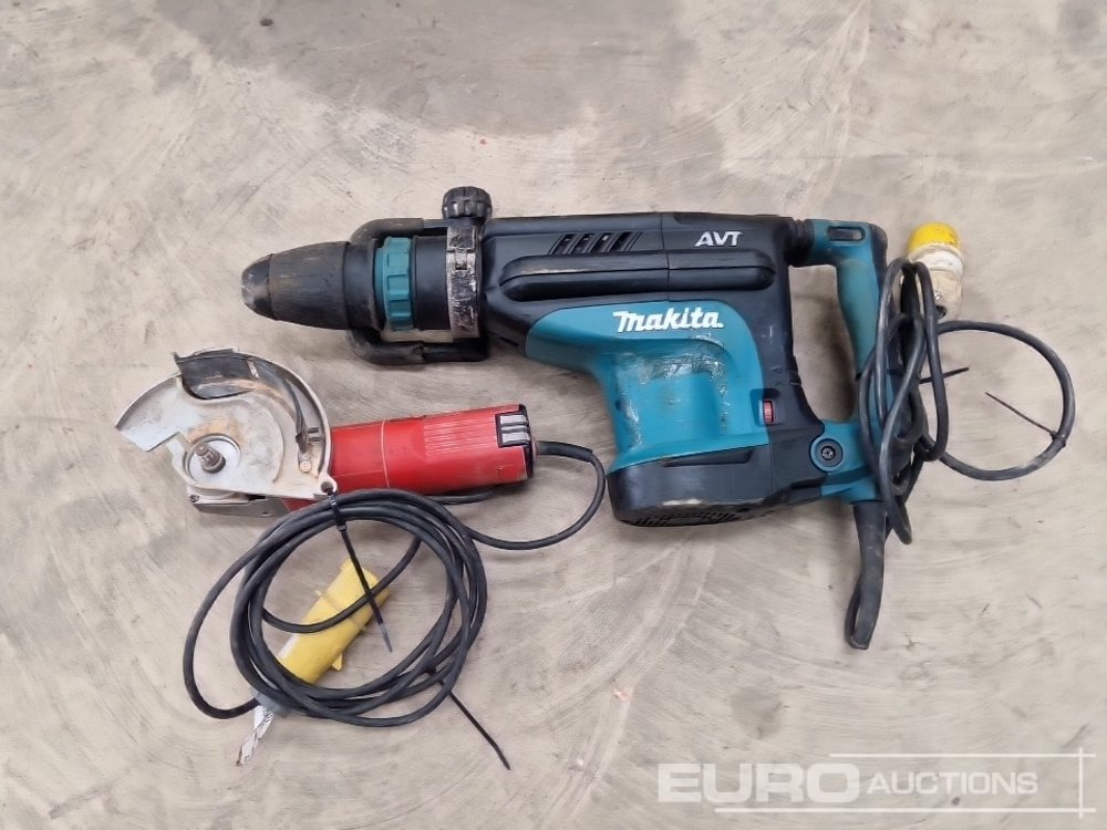 Makita HM1213C 110 Volt Breaker, Milwaukee WCE30 110 Volt Wall Chaser (2 of) - معدات الانشاءات: صورة 2 Makita HM1213C 110 Volt Breaker, Milwaukee WCE30 110 Volt Wall Chaser (2 of) - معدات الانشاءات: صورة 2