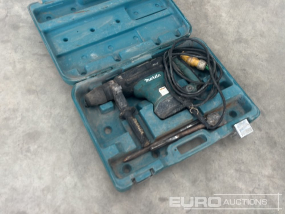 Makita HR3541FC - معدات الورشة: صورة 1 Makita HR3541FC - معدات الورشة: صورة 1