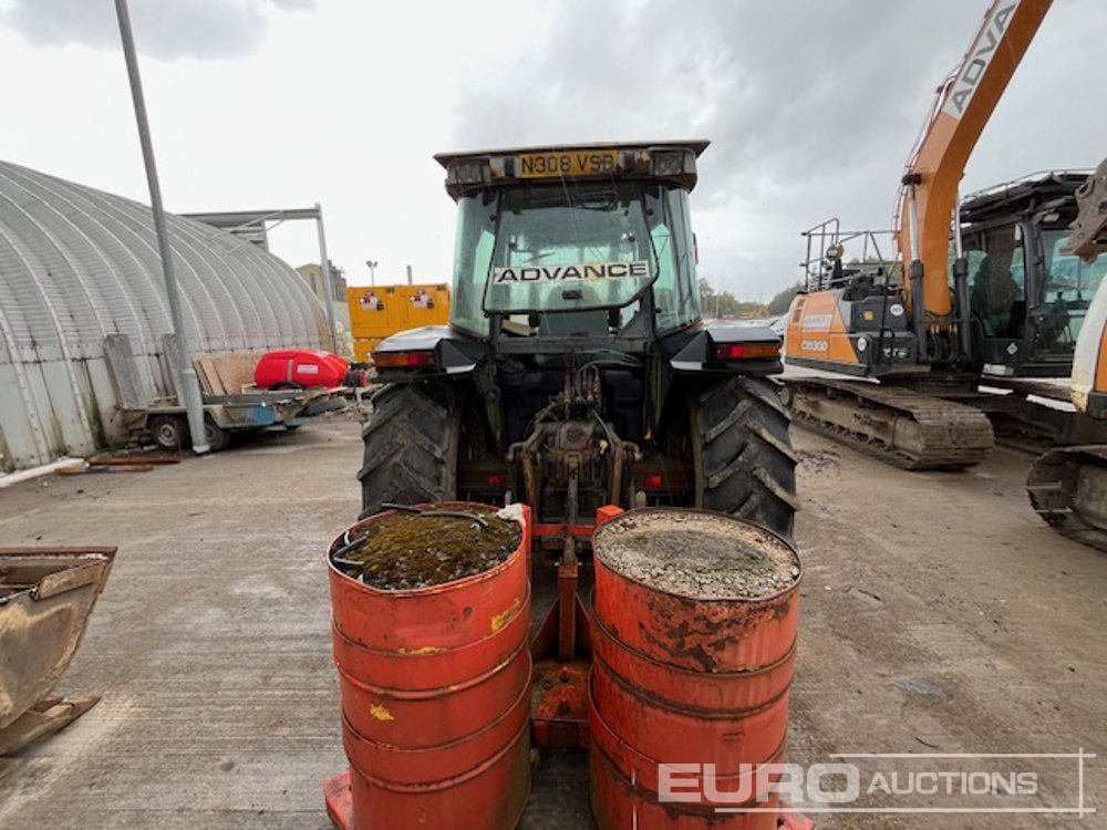 Massey Ferguson 6120 - جرار: صورة 4 Massey Ferguson 6120 - جرار: صورة 4