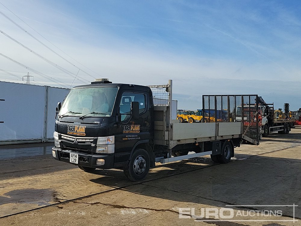 Mitsubishi Canter 7C15 - شاحنات مسطحة: صورة 1 Mitsubishi Canter 7C15 - شاحنات مسطحة: صورة 1