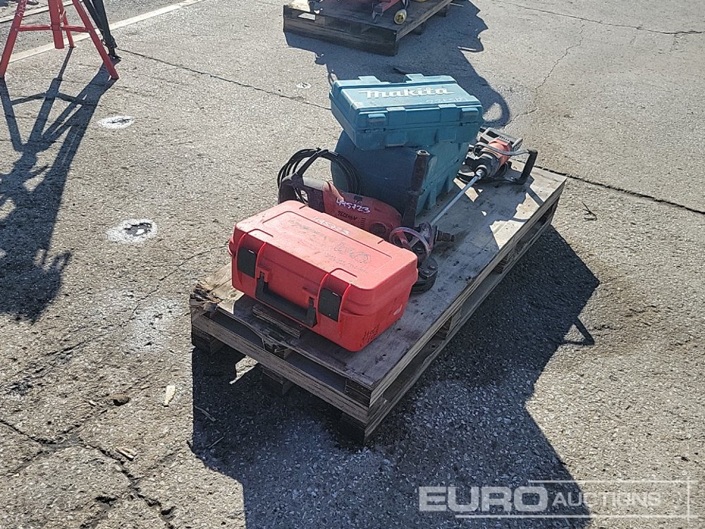 NovoPress Crimping Collars (5 of), Makita 110Volt Multi Tool, Makita Battery Circular Saw, Battery, Charger, 110Volt Paddle Mixer, Hitli 110Volt Hammer Drill - معدات الانشاءات: صورة 5 NovoPress Crimping Collars (5 of), Makita 110Volt Multi Tool, Makita Battery Circular Saw, Battery, Charger, 110Volt Paddle Mixer, Hitli 110Volt Hammer Drill - معدات الانشاءات: صورة 5