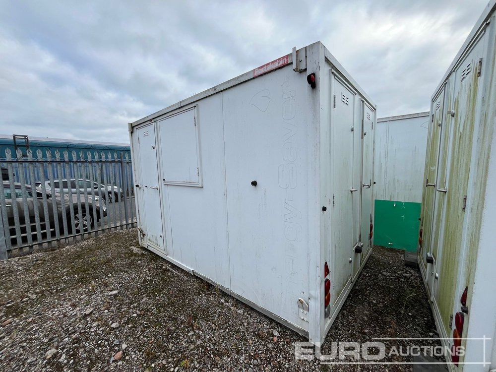 Single Axle Welfare Unit, Toilet, Drying Room, 3.3kVA Generator (Sold Off Site, Situated at Lyncastle Rd, Barleycastle Trading Estate, Warrington WA4 4RE, Contact James Turner 0044 7796 615 692 For Mo - حاوية شحن: صورة 1 Single Axle Welfare Unit, Toilet, Drying Room, 3.3kVA Generator (Sold Off Site, Situated at Lyncastle Rd, Barleycastle Trading Estate, Warrington WA4 4RE, Contact James Turner 0044 7796 615 692 For Mo - حاوية شحن: صورة 1