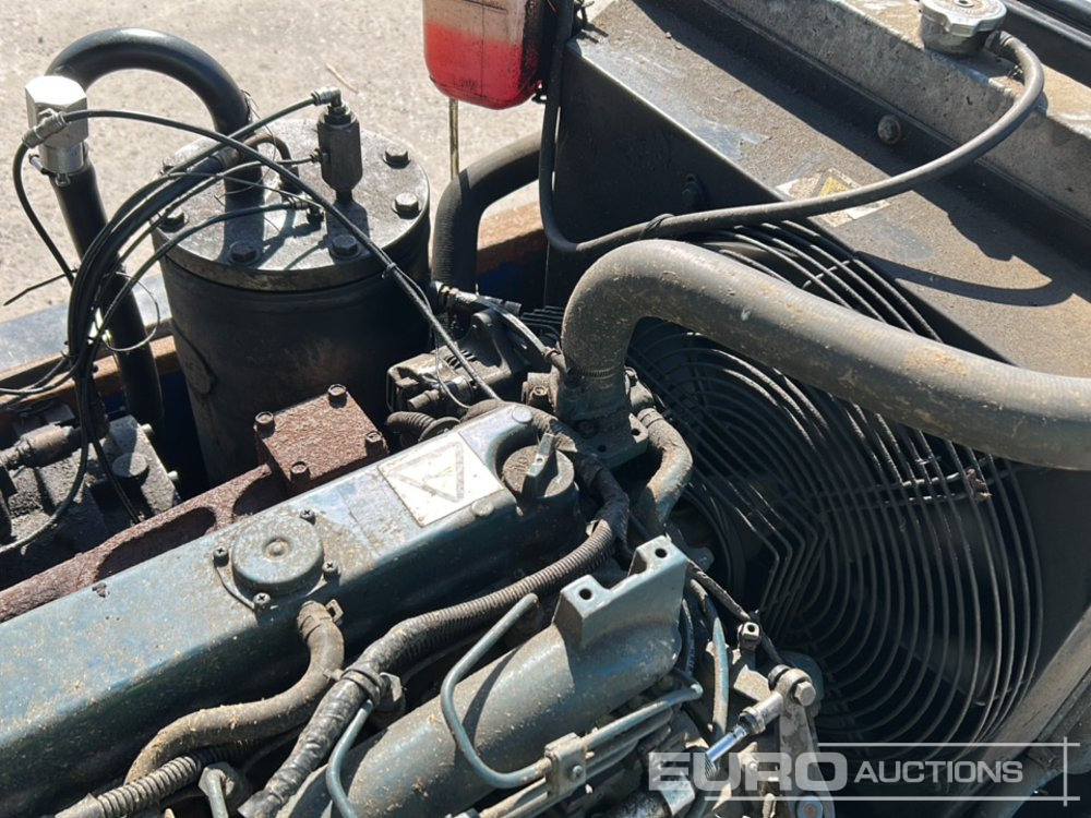 ضاغط هوائي Sullair Single Axle Compressor, Kubota Engine: صورة 11