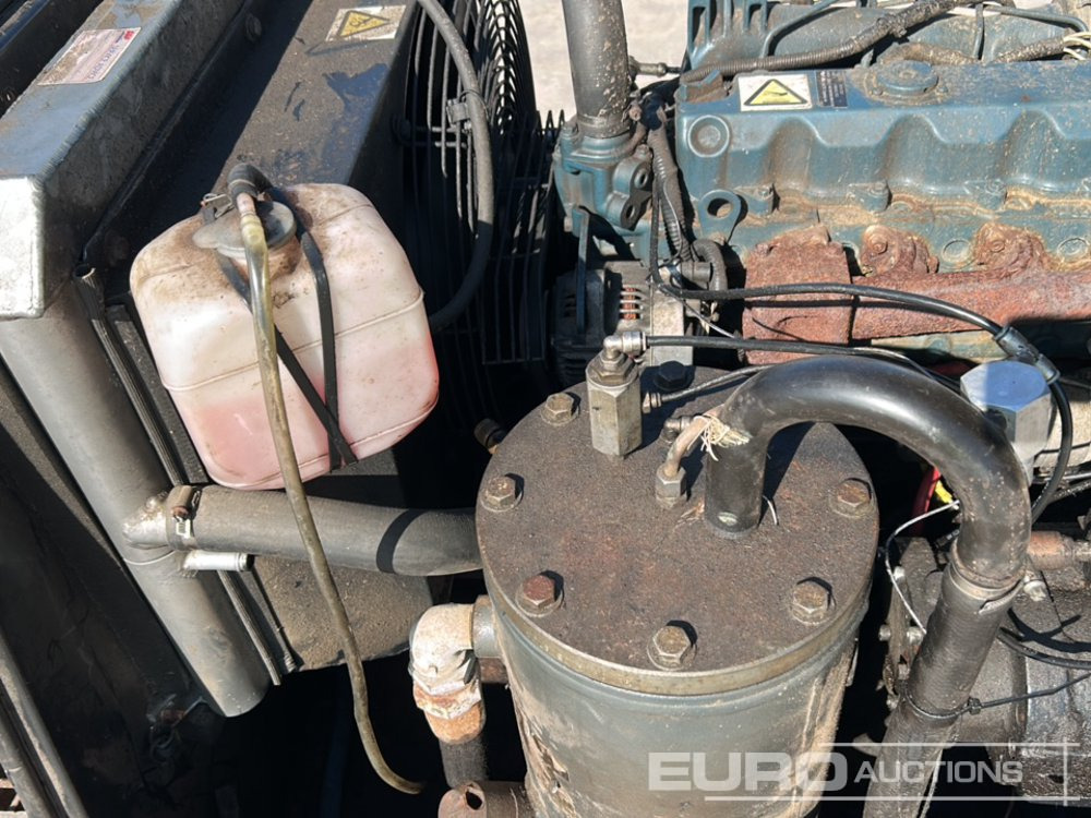 ضاغط هوائي Sullair Single Axle Compressor, Kubota Engine: صورة 15