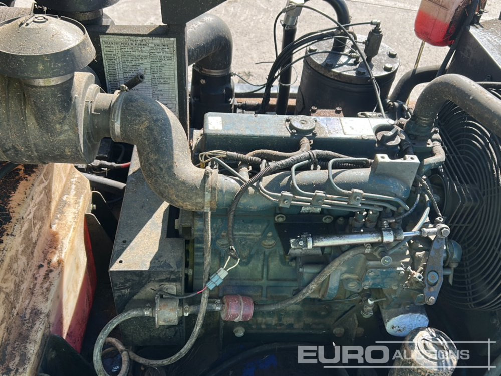 ضاغط هوائي Sullair Single Axle Compressor, Kubota Engine: صورة 12