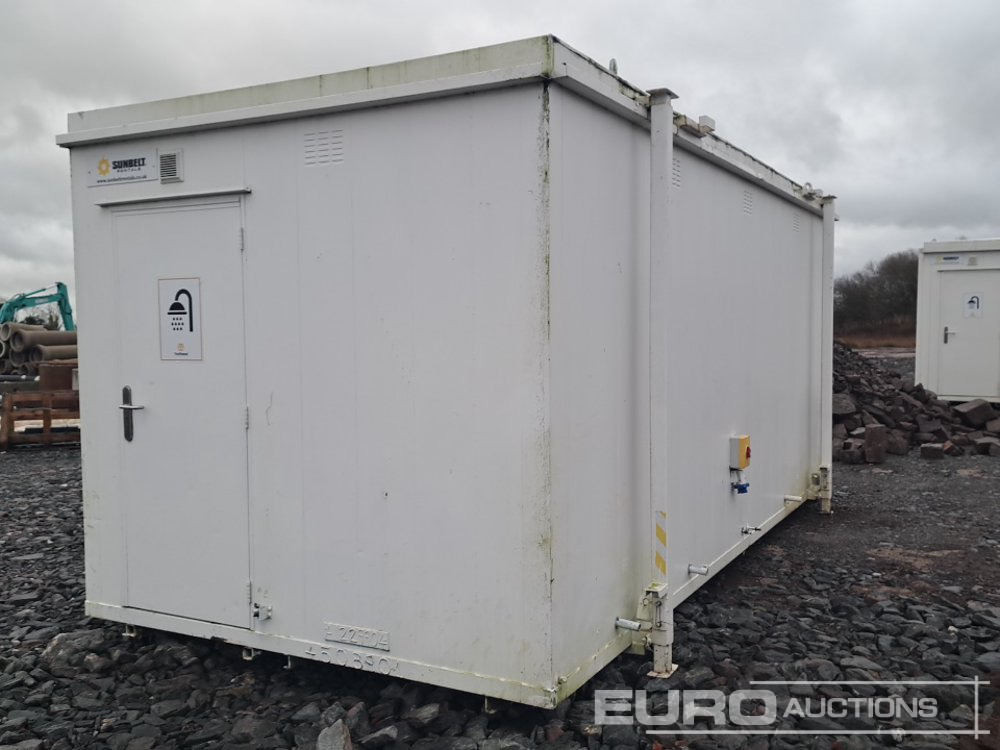 Thurston 20' x 9' Shower Block (No Keys) (Cannot Be Reconsigned) - حاوية شحن: صورة 3 Thurston 20' x 9' Shower Block (No Keys) (Cannot Be Reconsigned) - حاوية شحن: صورة 3