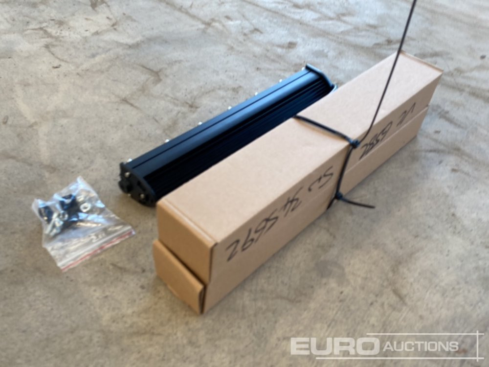 Unused 13" 120W Combo Beam LED Light Bar, Mounting Brackets, IP68 Waterproof (2 of) - معدات الورشة: صورة 2 Unused 13" 120W Combo Beam LED Light Bar, Mounting Brackets, IP68 Waterproof (2 of) - معدات الورشة: صورة 2
