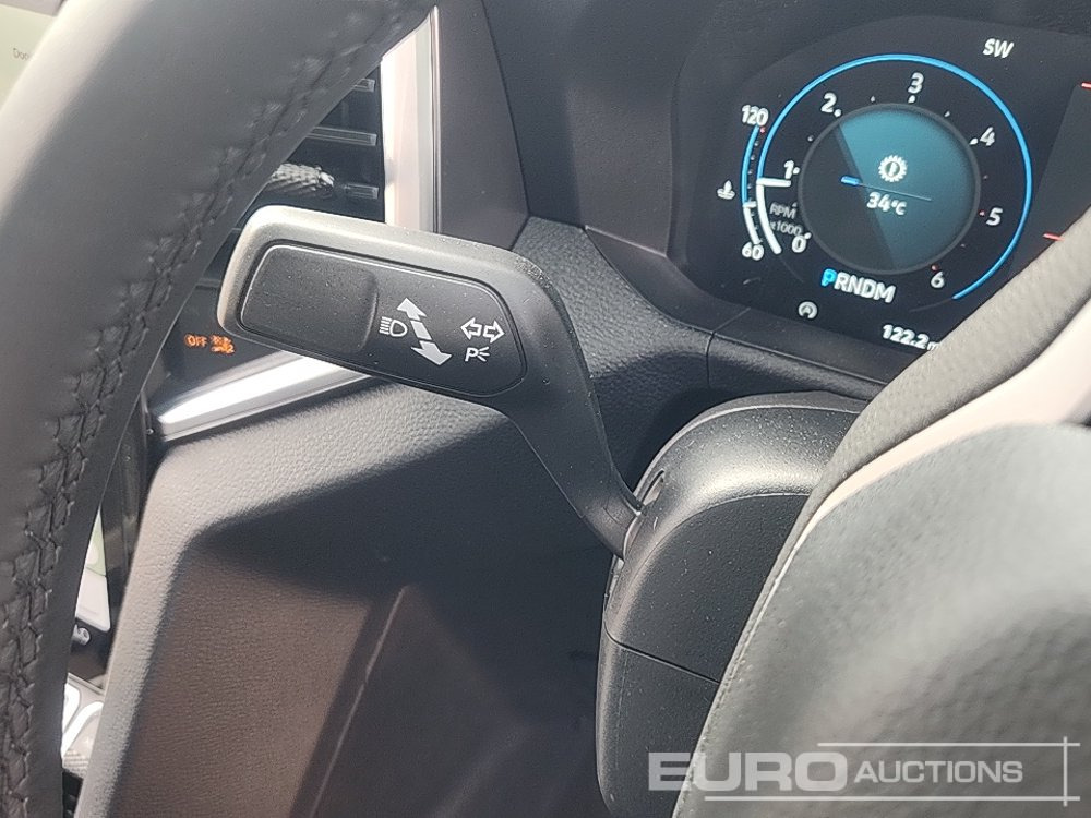 شاحنة البيك أب Unused 2025 Volkswagen Amarok: صورة 31