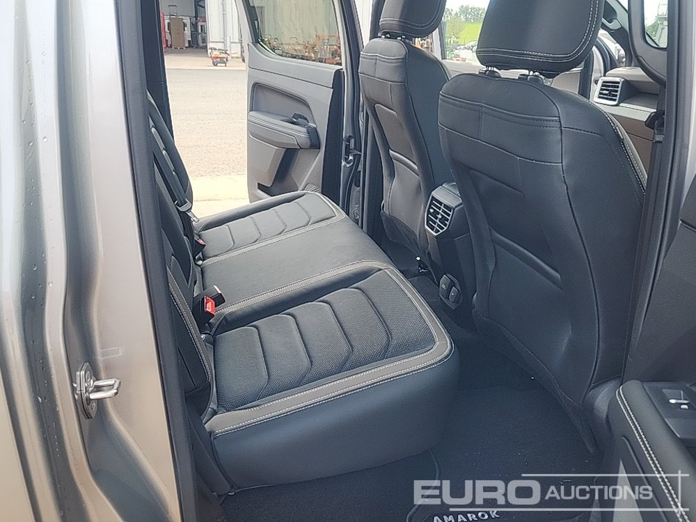 شاحنة البيك أب Unused 2025 Volkswagen Amarok: صورة 18