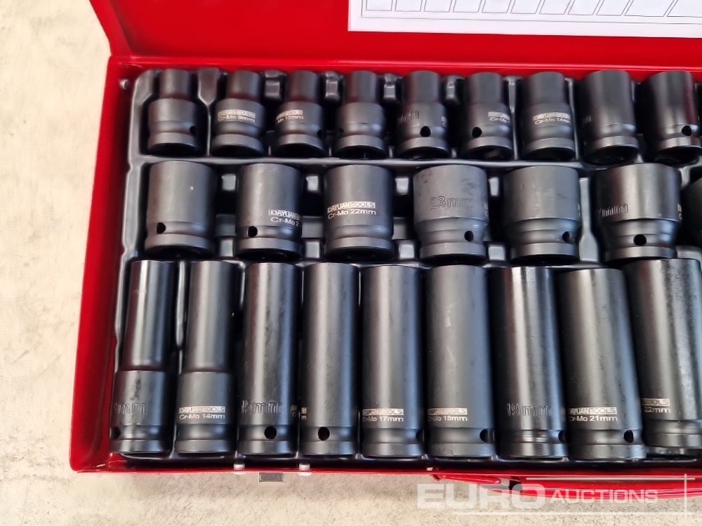 Unused 35 Piece 1/2" Drive Air Impact Socket Set, Steel Case - معدات الورشة: صورة 4 Unused 35 Piece 1/2" Drive Air Impact Socket Set, Steel Case - معدات الورشة: صورة 4
