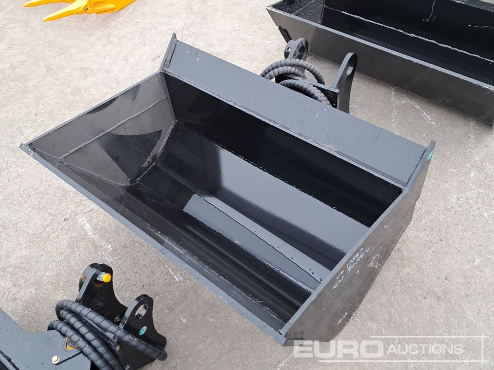 Unused 36" Hydraulic Tilting Bucket to suit Mini Excavator - بكت: صورة 2 Unused 36" Hydraulic Tilting Bucket to suit Mini Excavator - بكت: صورة 2