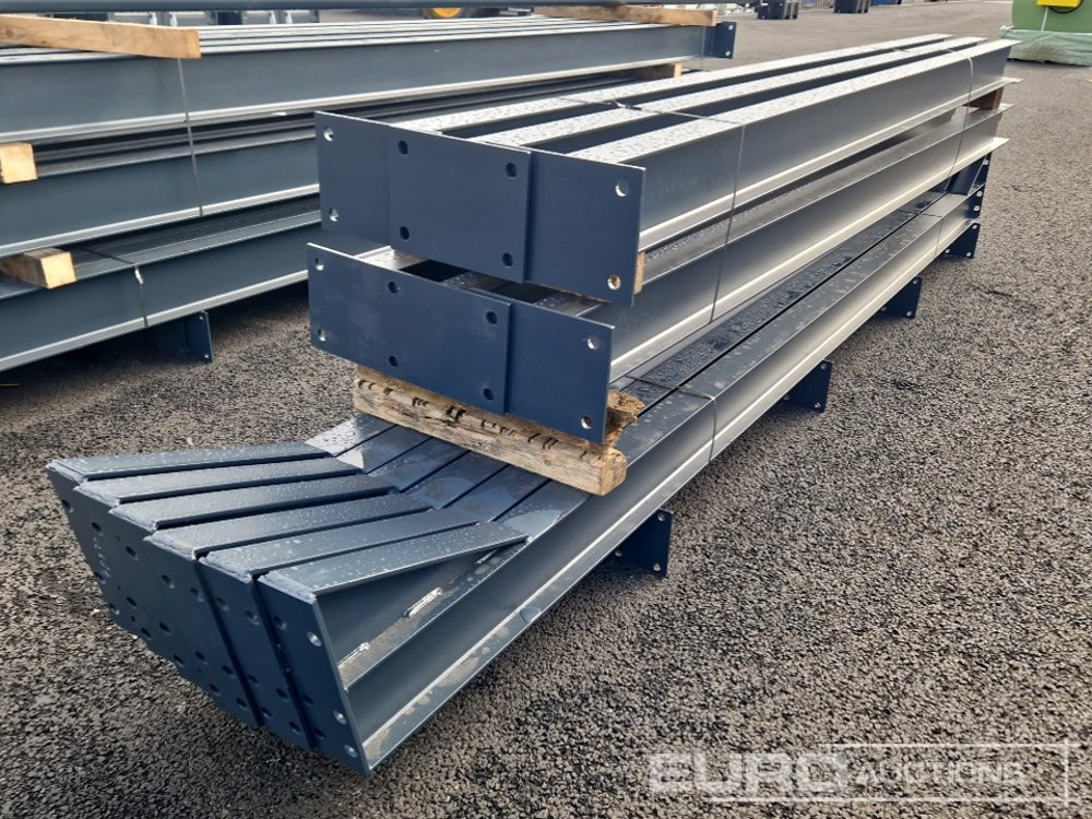 Unused 40’ x 30' x 13’ Steel Frame Building, 12.5 Roof Pitch, Purlin Cleats - حاوية إنشاءات: صورة 1 Unused 40’ x 30' x 13’ Steel Frame Building, 12.5 Roof Pitch, Purlin Cleats - حاوية إنشاءات: صورة 1